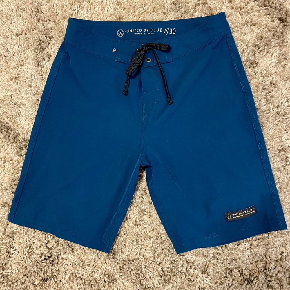 United By Blue Men’s Performance Swim Trunks Boardshorts Size 30 Blue - No Liner